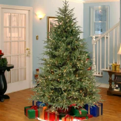 7.5 ft. Pre-Lit Fraser Grande Tree with Clear Lights