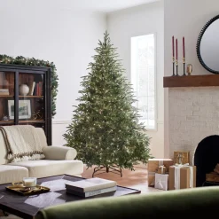 7.5 ft. Pre-Lit Fraser Grande Tree with Clear Lights